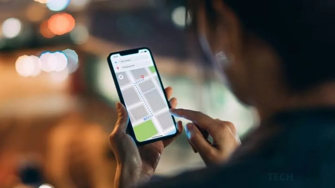 How to Find Your Lost Phone: Step-by-Step Tracking Guide (Android & iPhone)